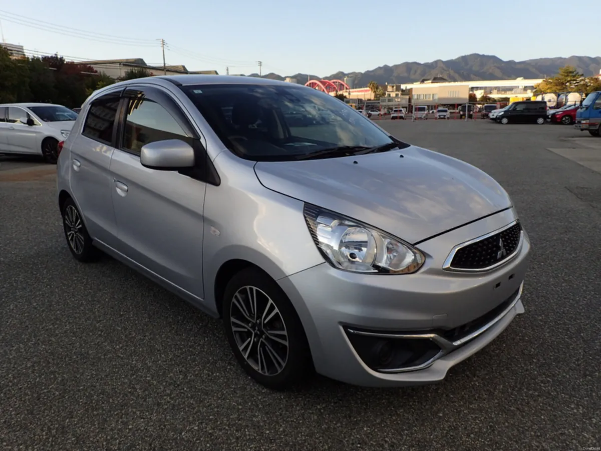 Mitsubishi Mirage 1.2 SPORTLINE PETROL CVT AUTOMAT - Image 2