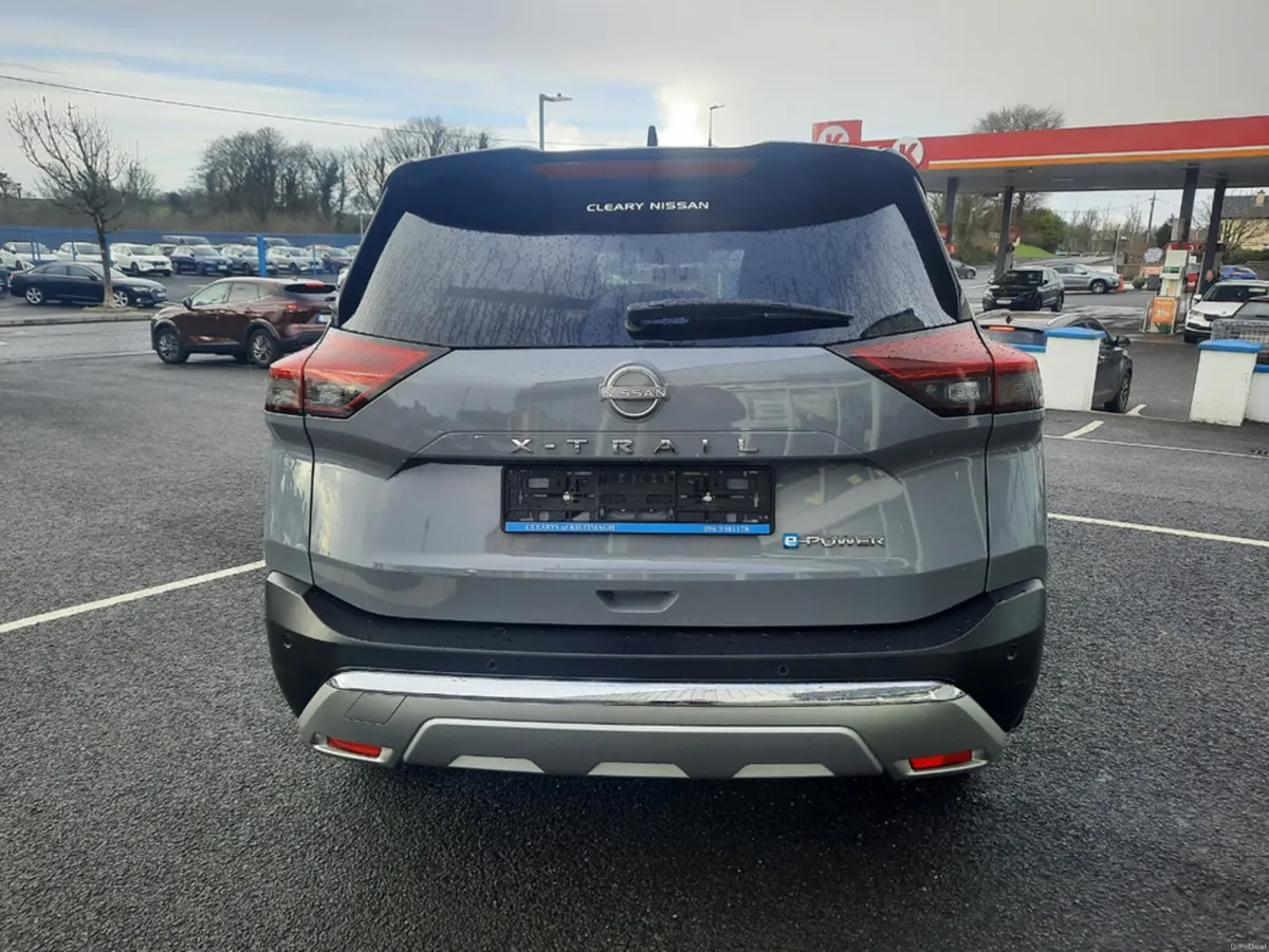 Nissan X-Trail ePower SVE 5 Seats Cold Pack 2 Tone - Image 6