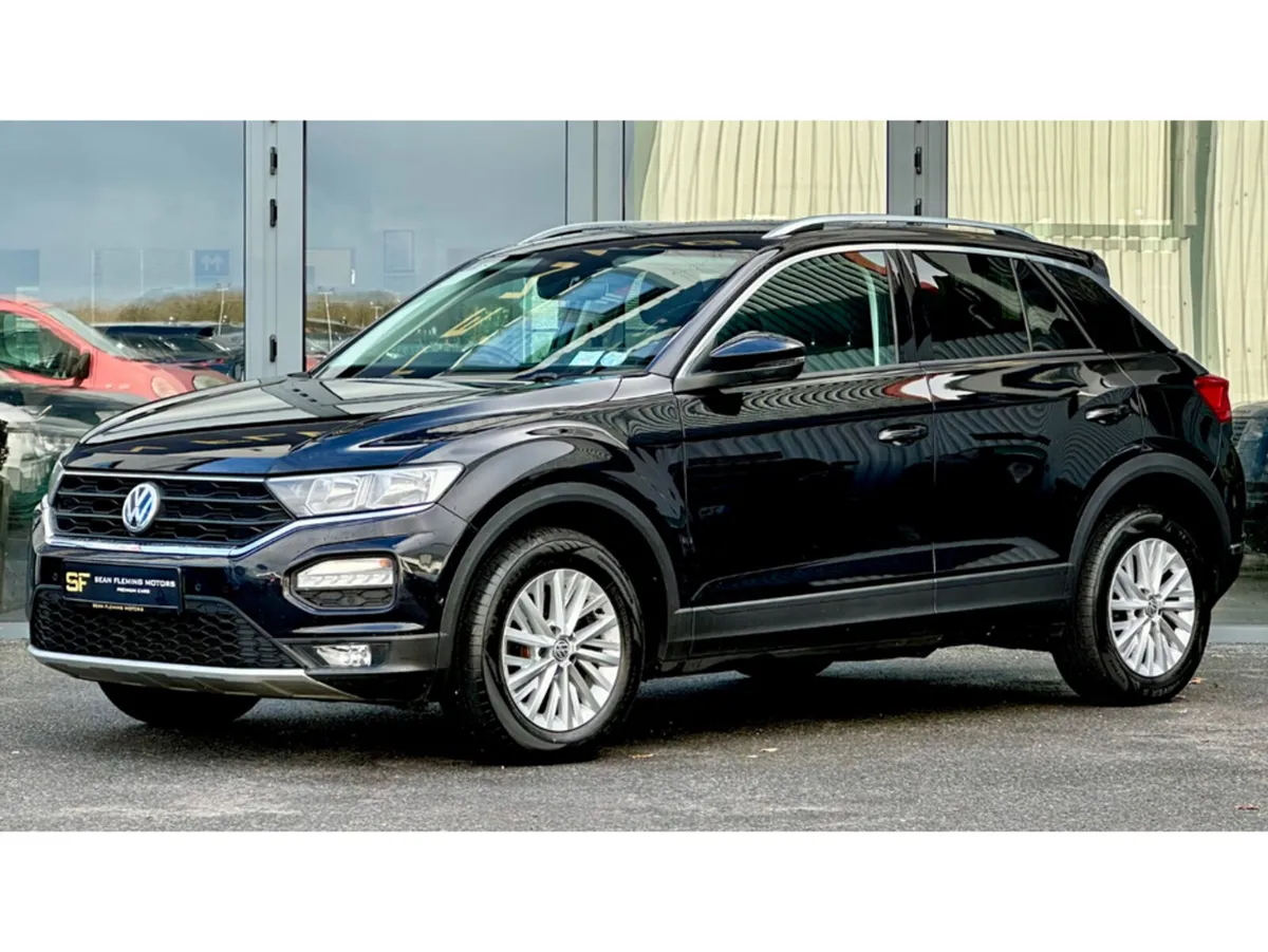 Volkswagen T-Roc DESIGN 1.0 TSI MANUAL 6SPEED FWD - Image 2