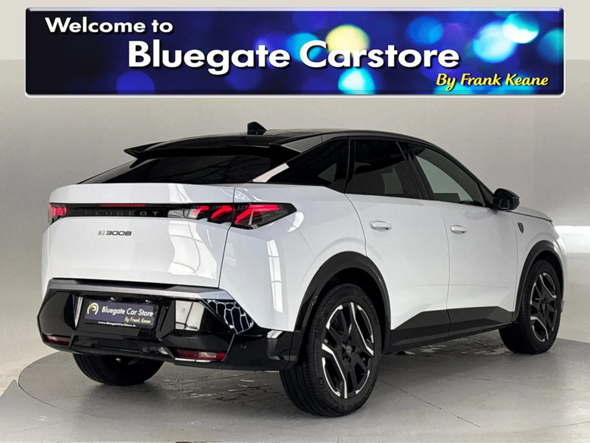 Peugeot 3008 GT EV**DIGITAL DASH**TOUCH SCREEN MED - Image 4