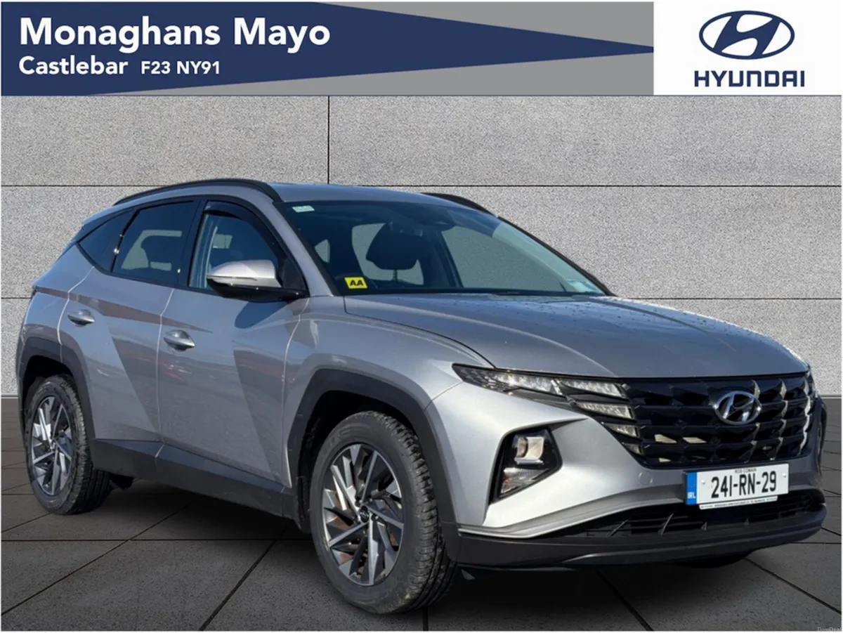 Hyundai Tucson EXECUTIVE 1.6 DIESEL 5DR - Image 1