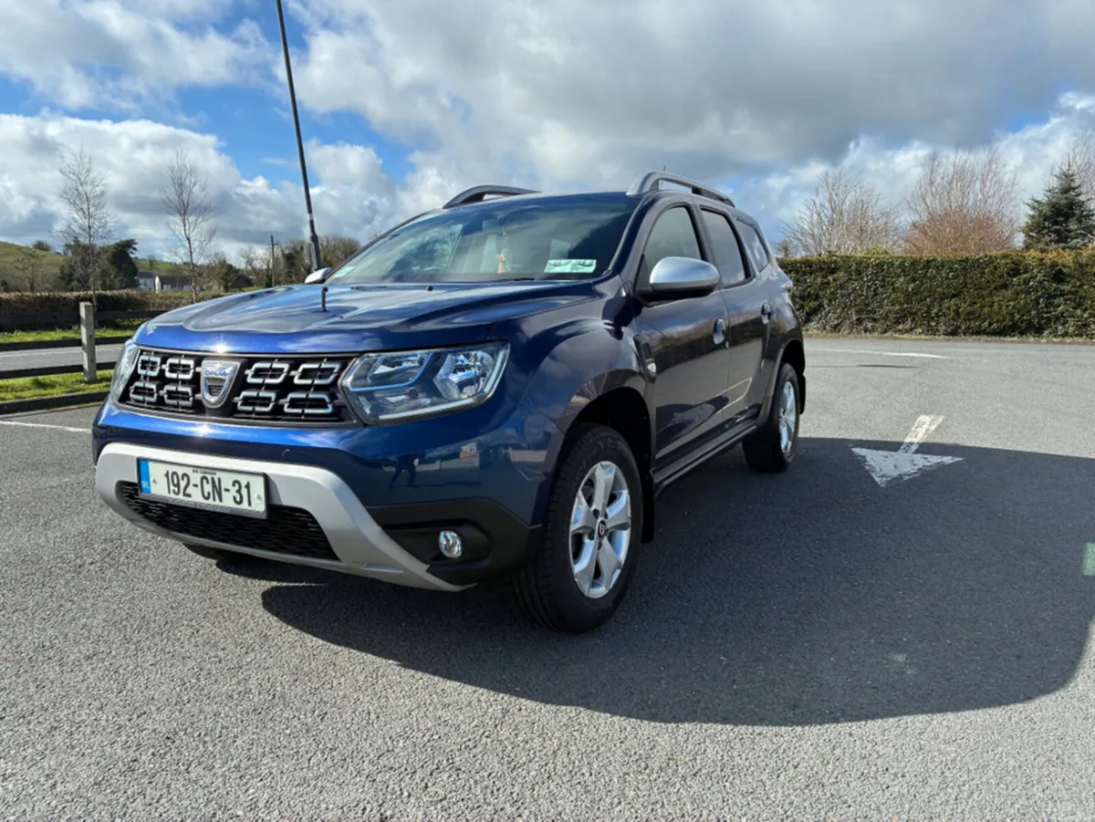 Dacia Duster COMFORT BLUE DCI 115 MY 4DR - Image 1