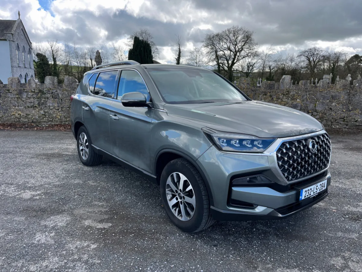 SsangYong Rexton 2.2 P/T 4WD 2 SEAT COM - Image 1