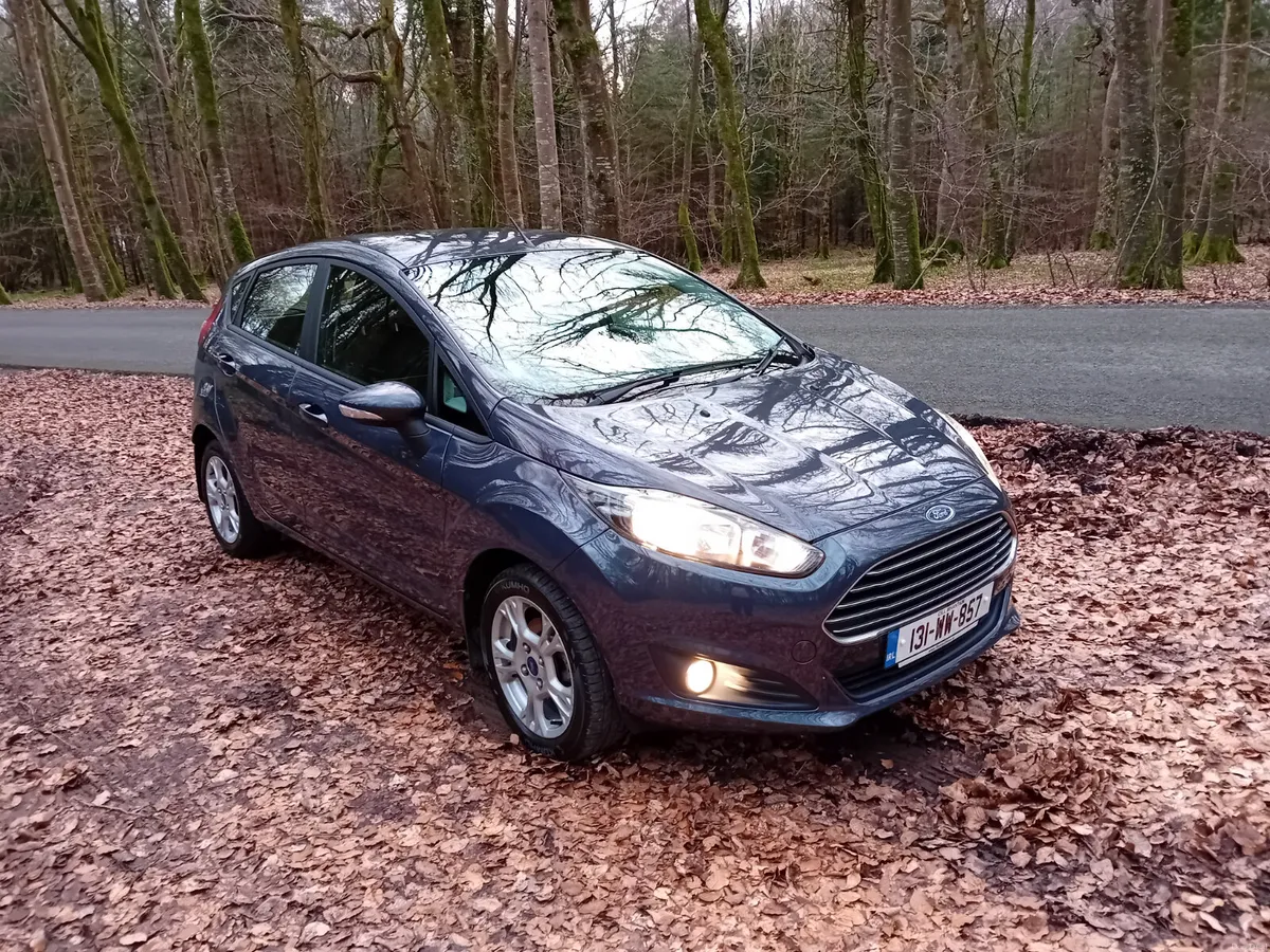 131 FORD FIESTA , 1.0i ZETEC 5 DR ONLY 107 KLMS - Image 3