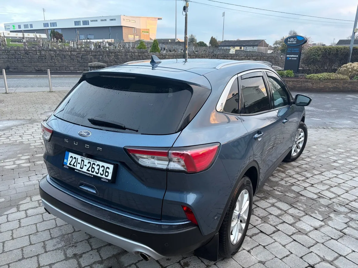 221 FORD KUGA TITANIUM - Image 4