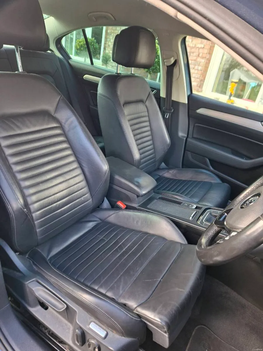Volkswagen Passat Highline TOP SPEC NCT 28/2/2028 - Image 4