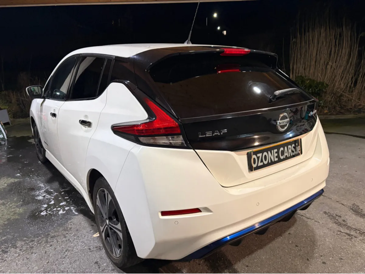 Nissan Leaf TEKNA - Image 4
