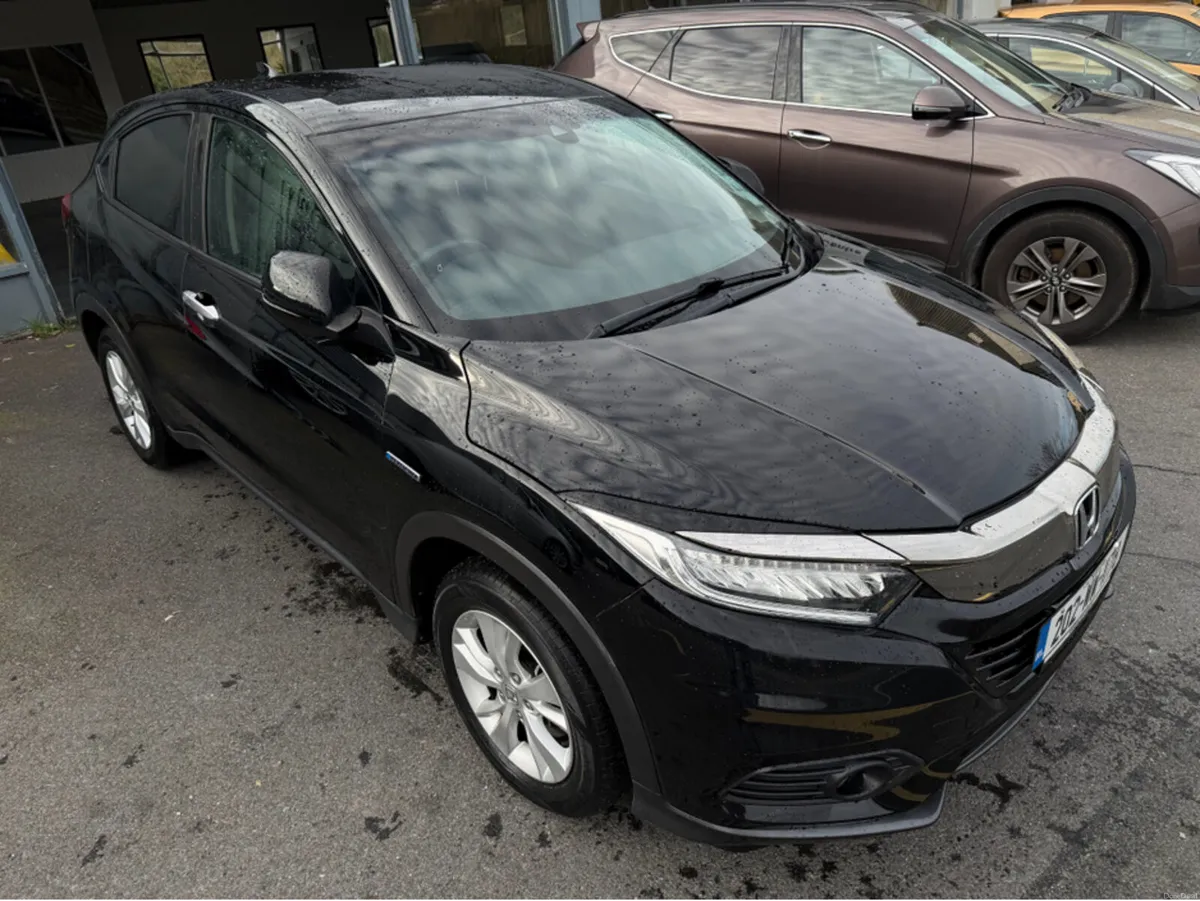 Honda Vezel 1.5 DAA-RU3 5DR AUTO - Image 3