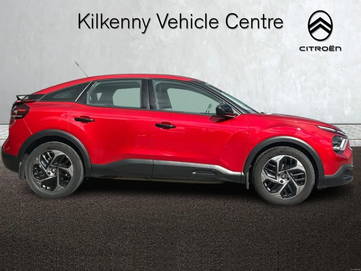 Citroen C4 FEEL PURETECH 100 MY22 4DR - Image 2