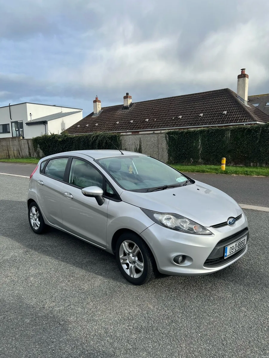 Ford Fiesta 2009 - Image 1