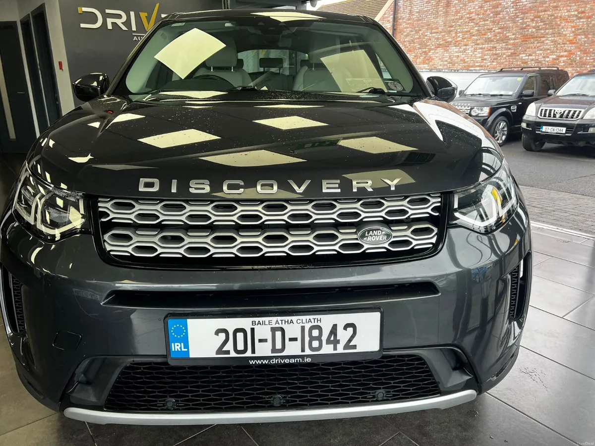 Land Rover Discovery Sport 2020 R Dynamic - Image 3