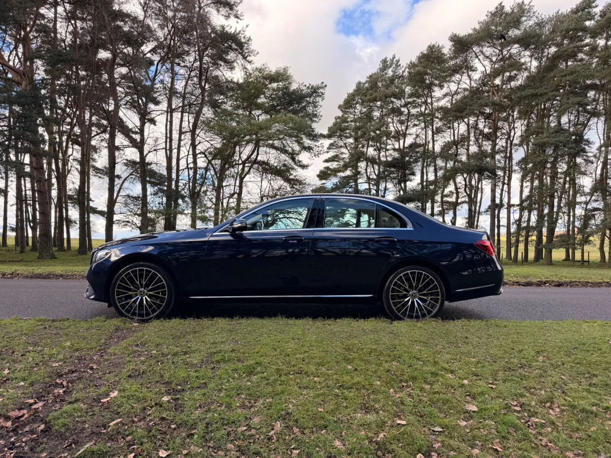 Mercedes-Benz E-Class 2019 - Image 4