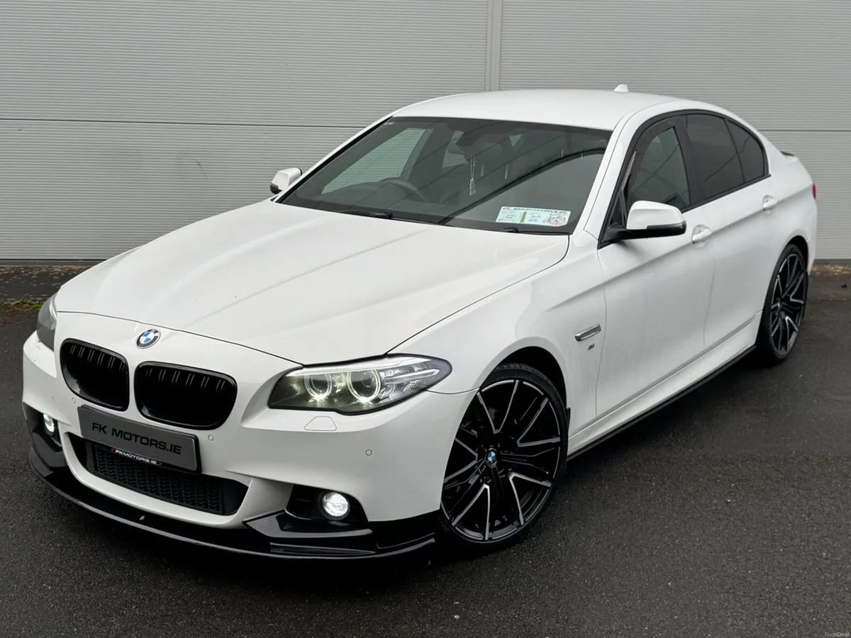 BMW 5-Series 2015 520d msport - Image 1