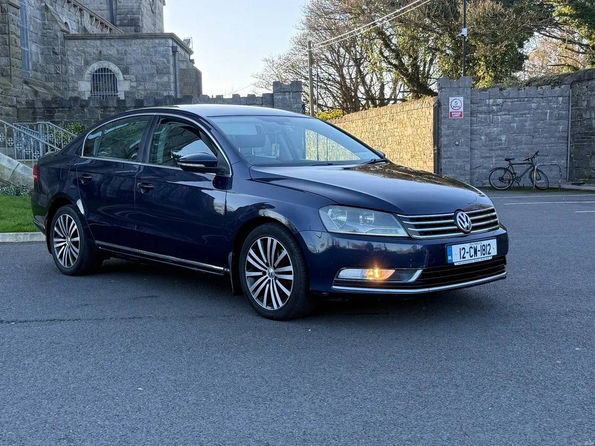 2012 Volkswagen Passat 2.0 automatic - Image 1