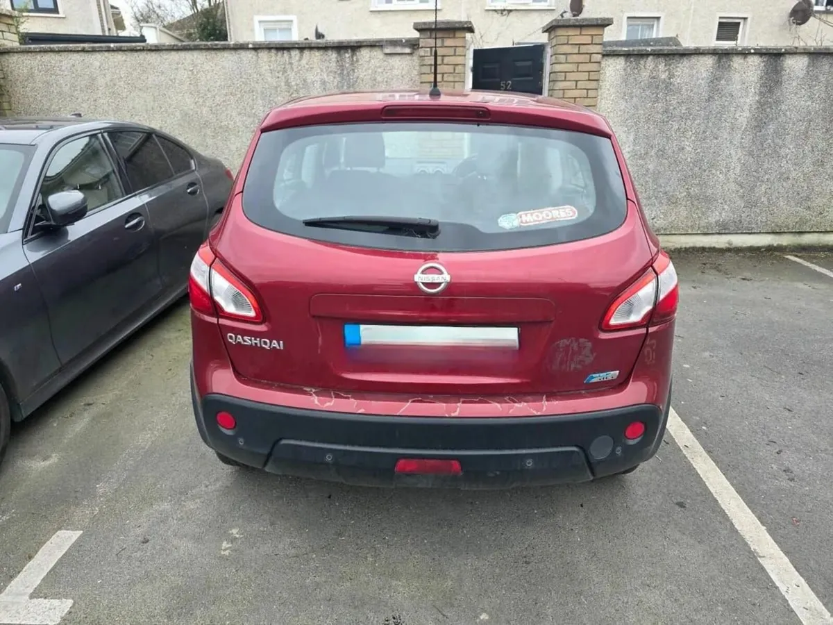 Nissan Qashqai 2011 - Image 4