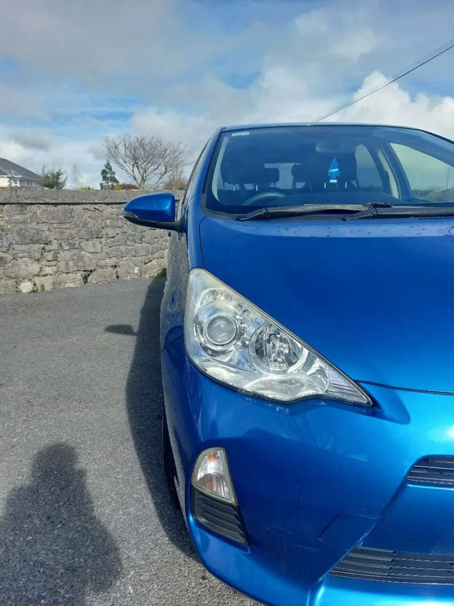 Toyota Aqua 2015 - Image 3