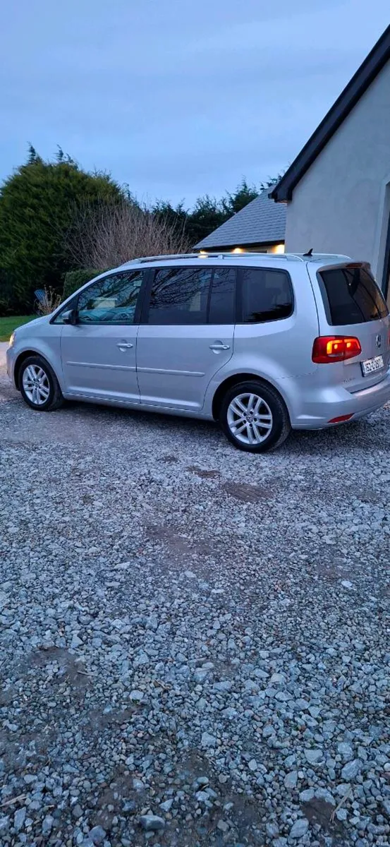Vw Touran - Image 2