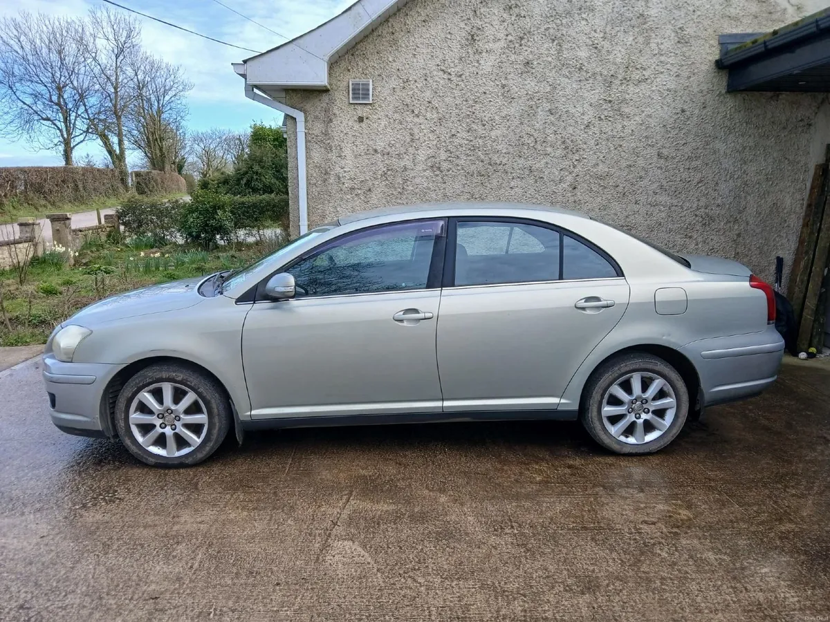 Toyota Avensis 2007 - Image 2