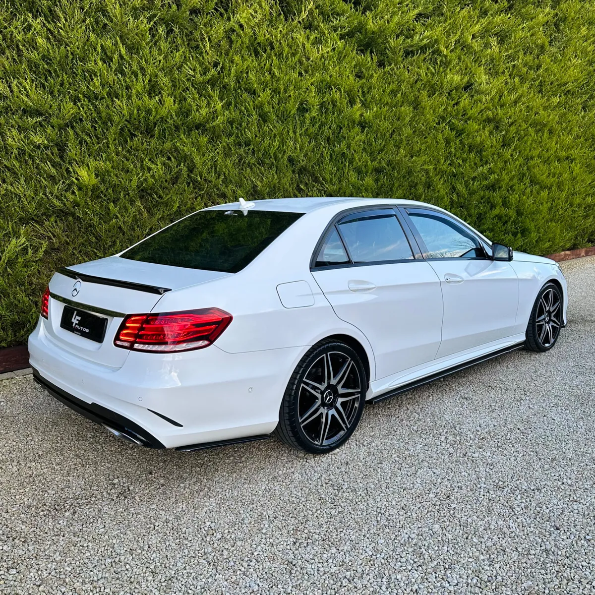 2015 MERCEDES BENZ E220 AMG NIGHT PACK - Image 3