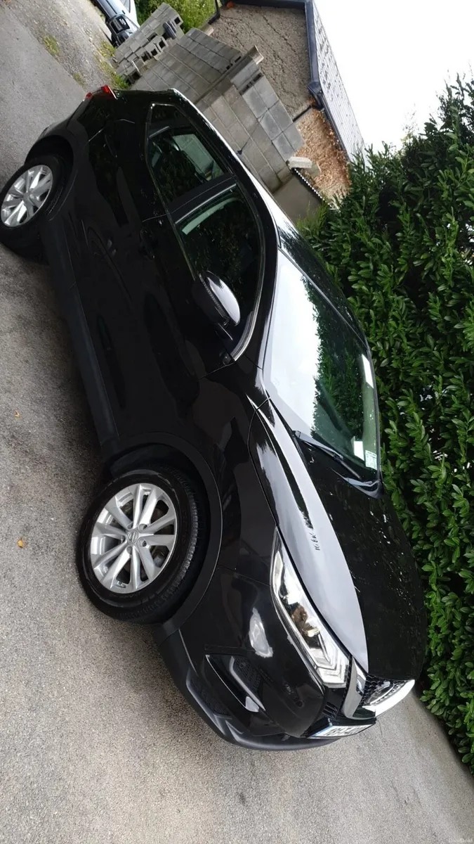 2018 - Black Nissan Qashqai - Image 2