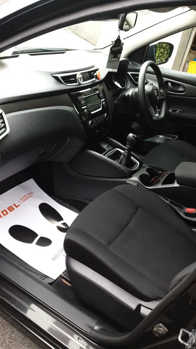 2018 - Black Nissan Qashqai - Image 4