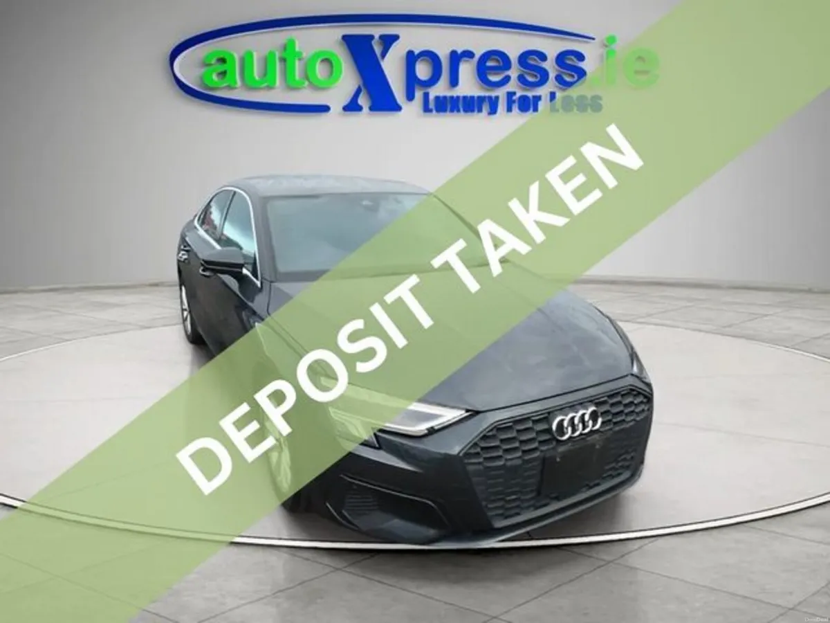 Audi A3 30 TFSI Automatic, Reversing camera - Image 1