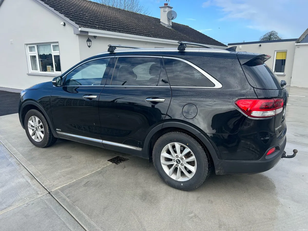 ⭐️⭐️⭐️Kia Sorento Platinum AWD⭐️⭐️⭐️ - Image 4
