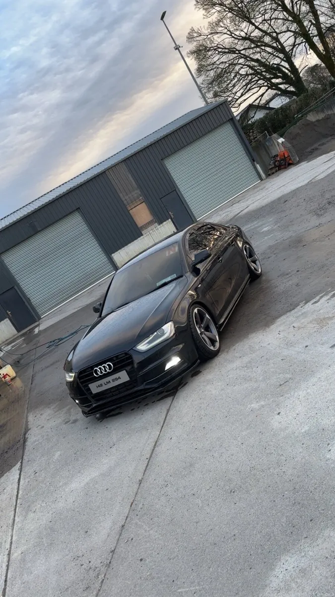 Audi a4 sline - Image 2
