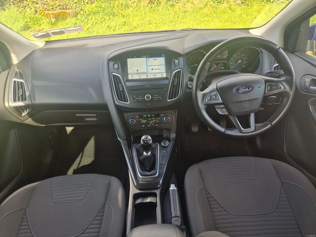 FORD  FOCUS 2017 LOW MILEAGE 1.0 PETROL - Image 2