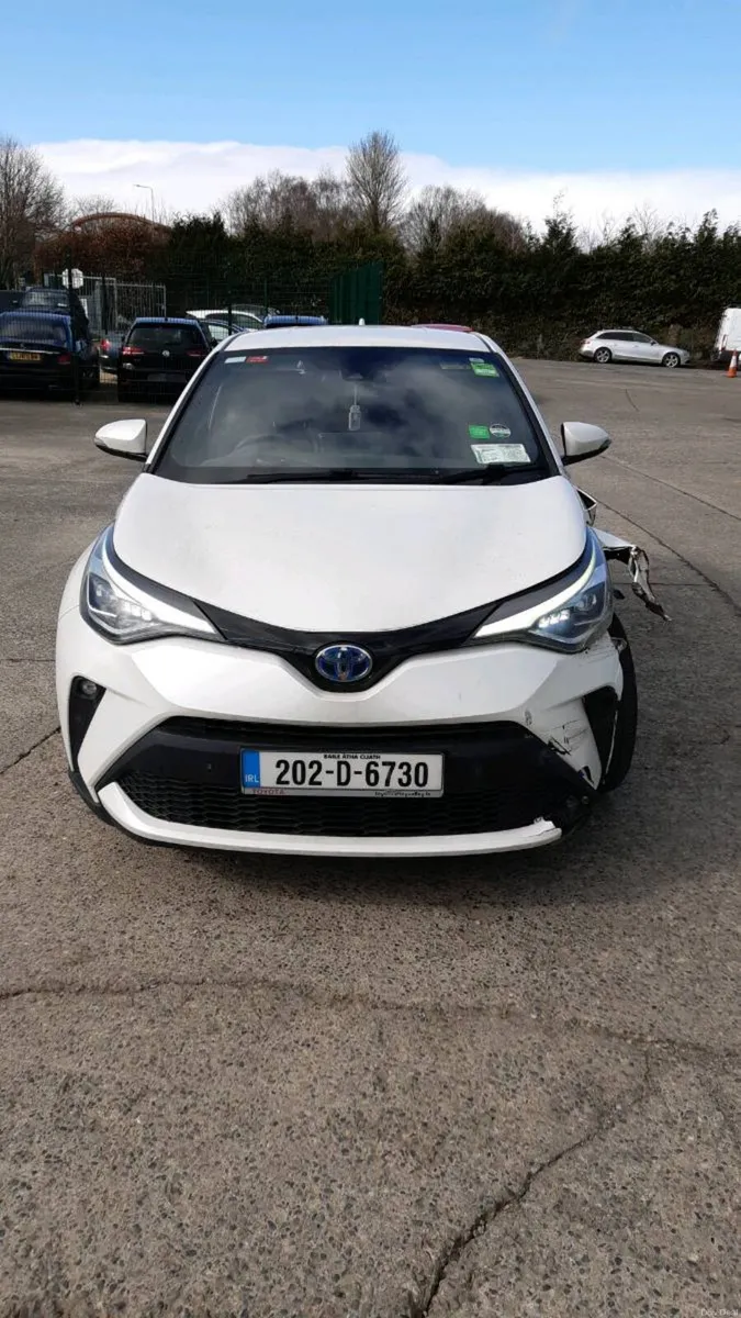 202 Toyota chr hybrid - Image 2