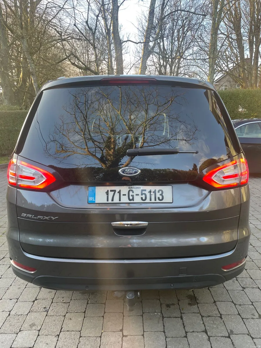 Ford Galaxy 2017 - Image 2