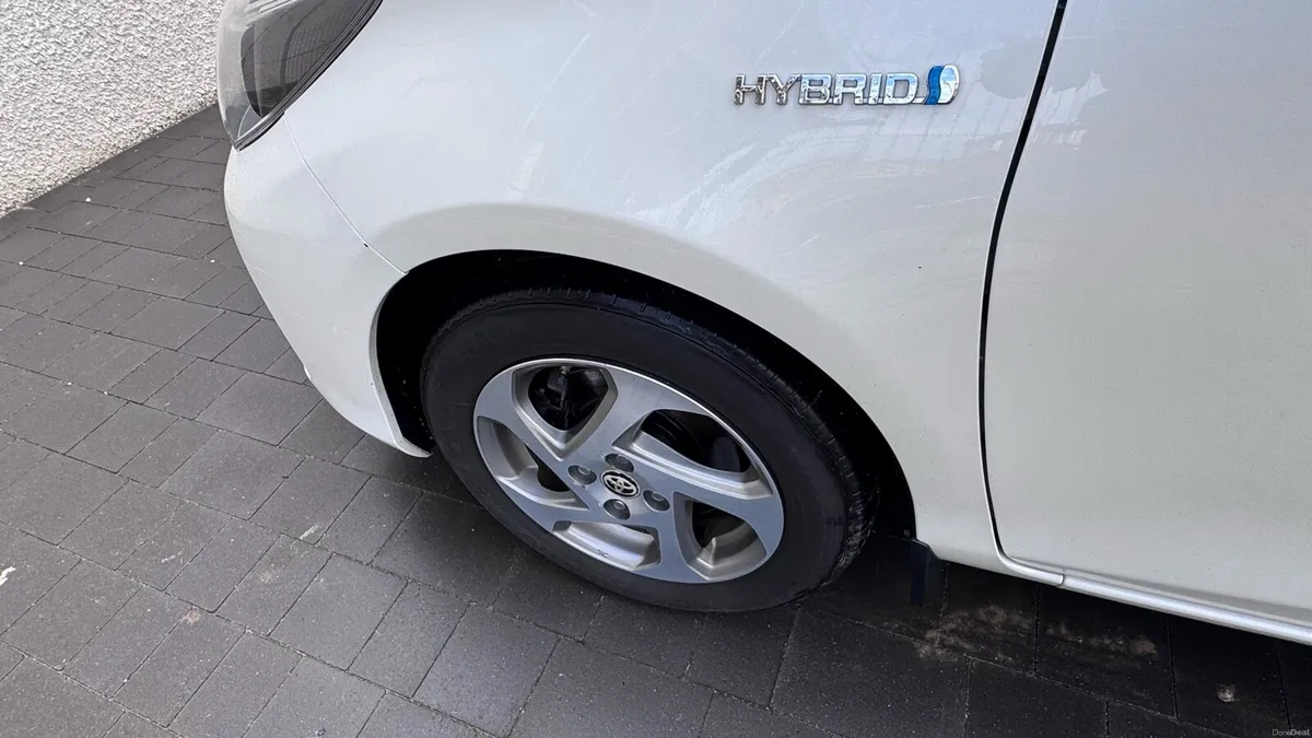 Toyota Yaris 2016 - Image 4