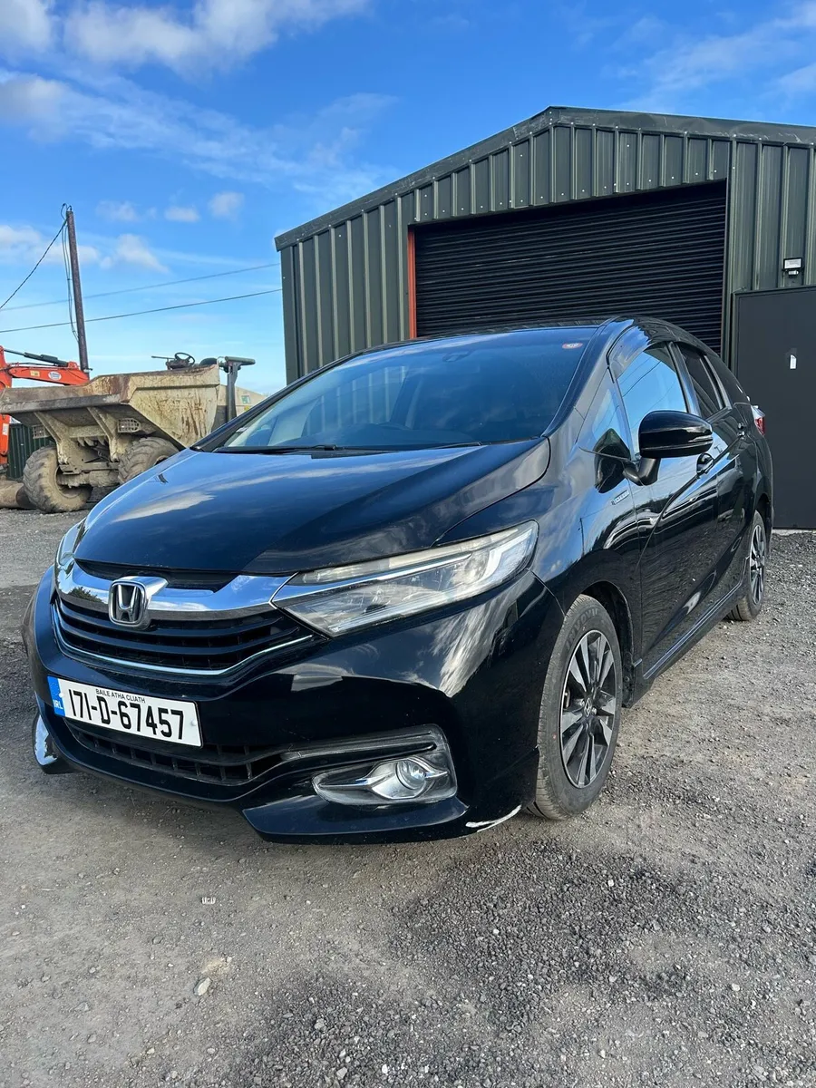 Honda Shuttle 2017 1.5 Hybrid - Image 2