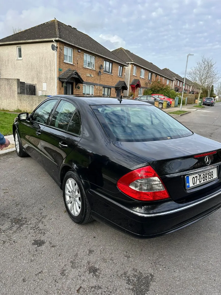 Mercedes-Benz E-Class 2007    Quick sale!!!! - Image 1