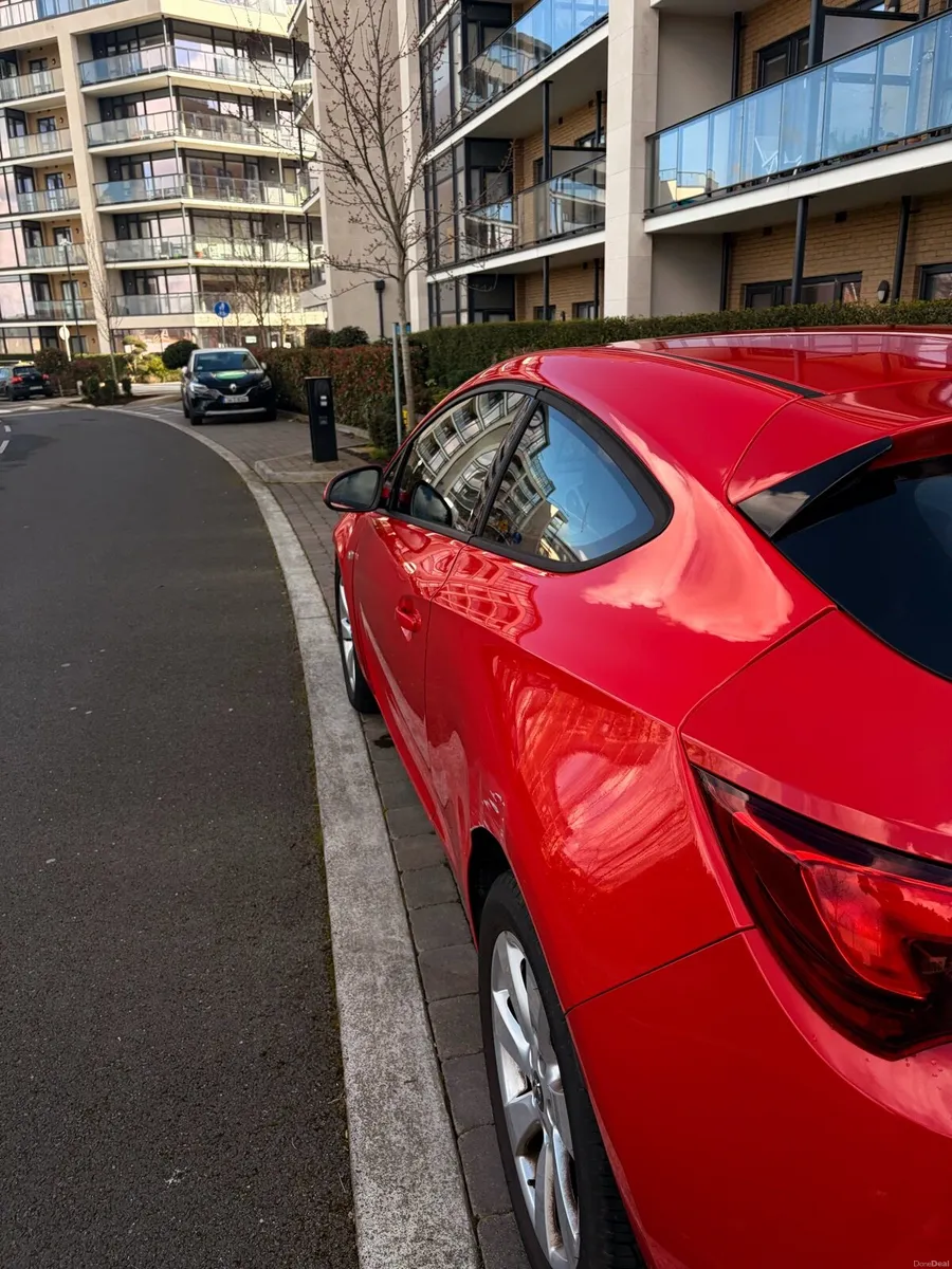 Opel Astra - Image 4