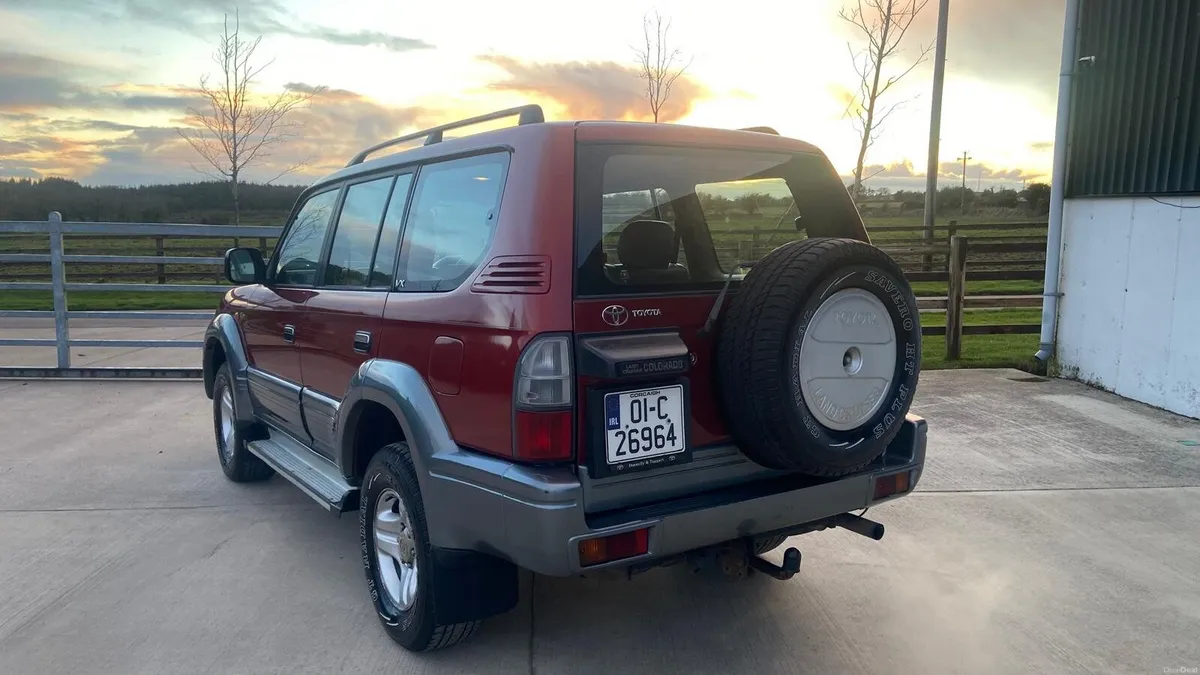 Toyota Land Cruiser - Image 2