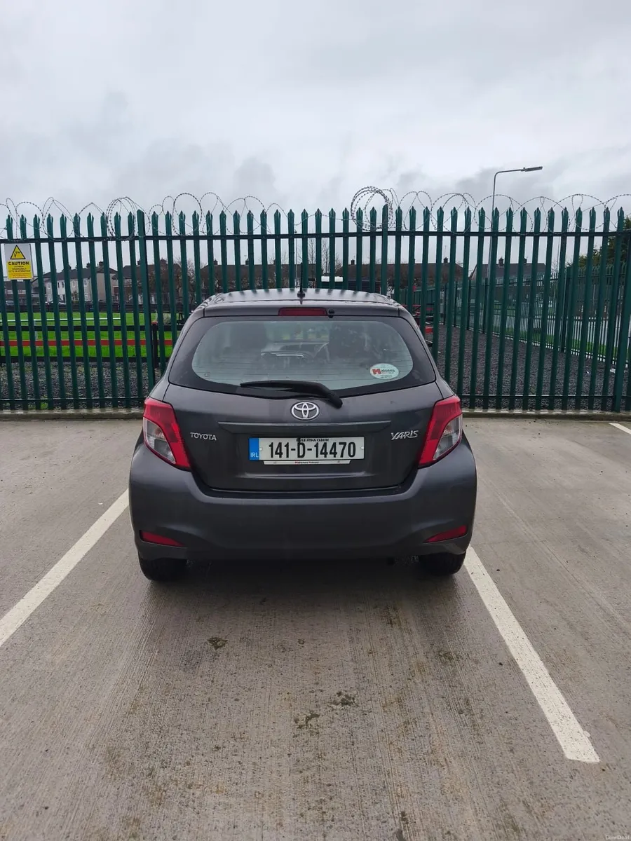 Toyota Yaris 2014 - Image 3