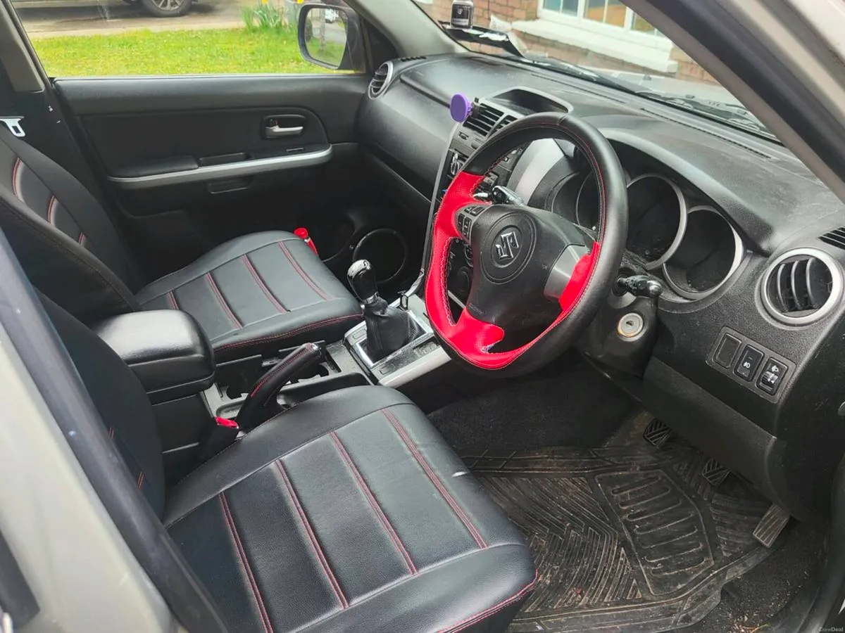 Suzuki Grand Vitara - Image 4