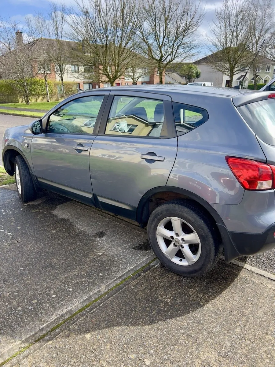 Nissan Qashqai 2008 - Image 2