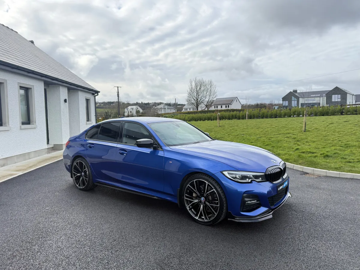 211 BMW 330E M SPORT - Image 2