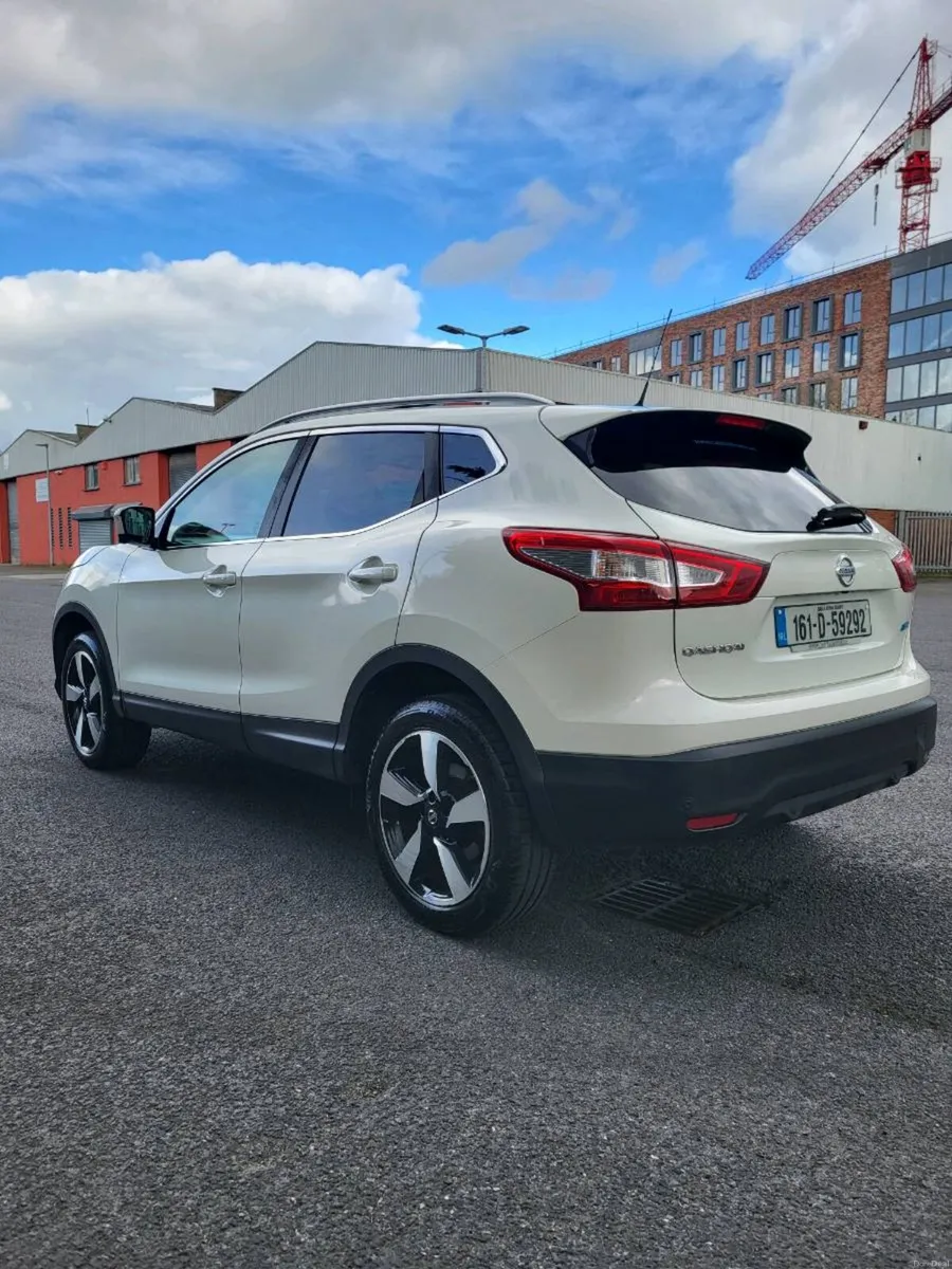 Nissan Qashqai - Image 4