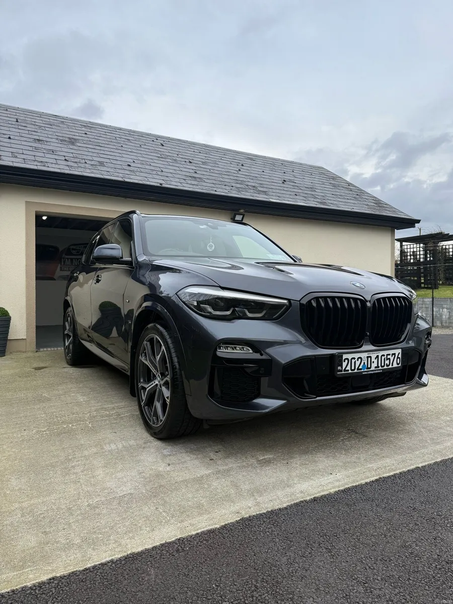 BMW x5 45e very low kms - Image 1
