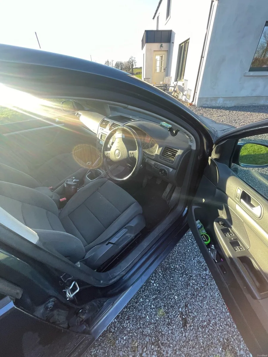 VW Golf - Image 4