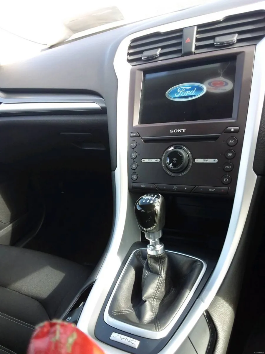 Ford Mondeo - Image 6
