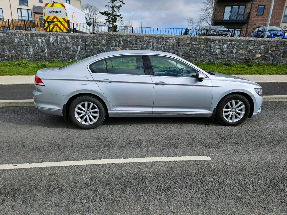 Passat 1.6 tdi nct 05/2027 tax 05/2026 - Image 4