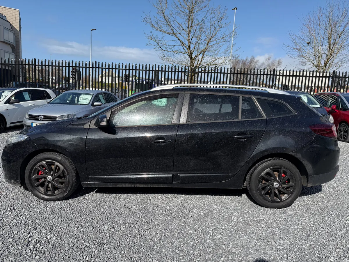 *AUTO* 2013 (131) Renault Grand Megane 1.5 DCI Dyn - Image 4