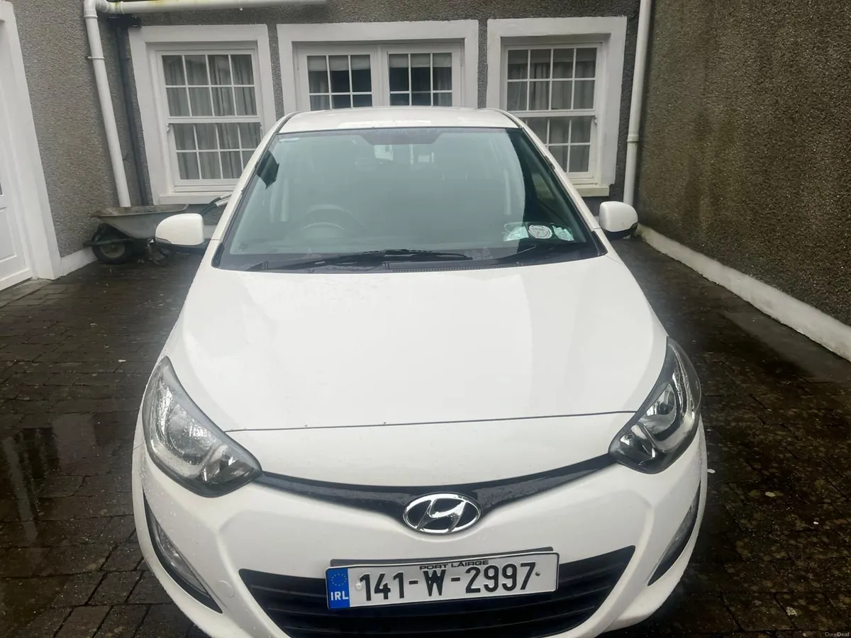 Hyundai i20 2014 - Image 2