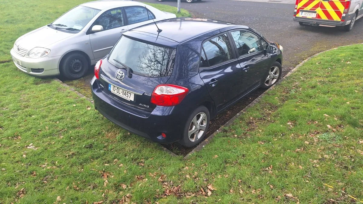 Toyota Auris 1.4 Diesel - Image 2