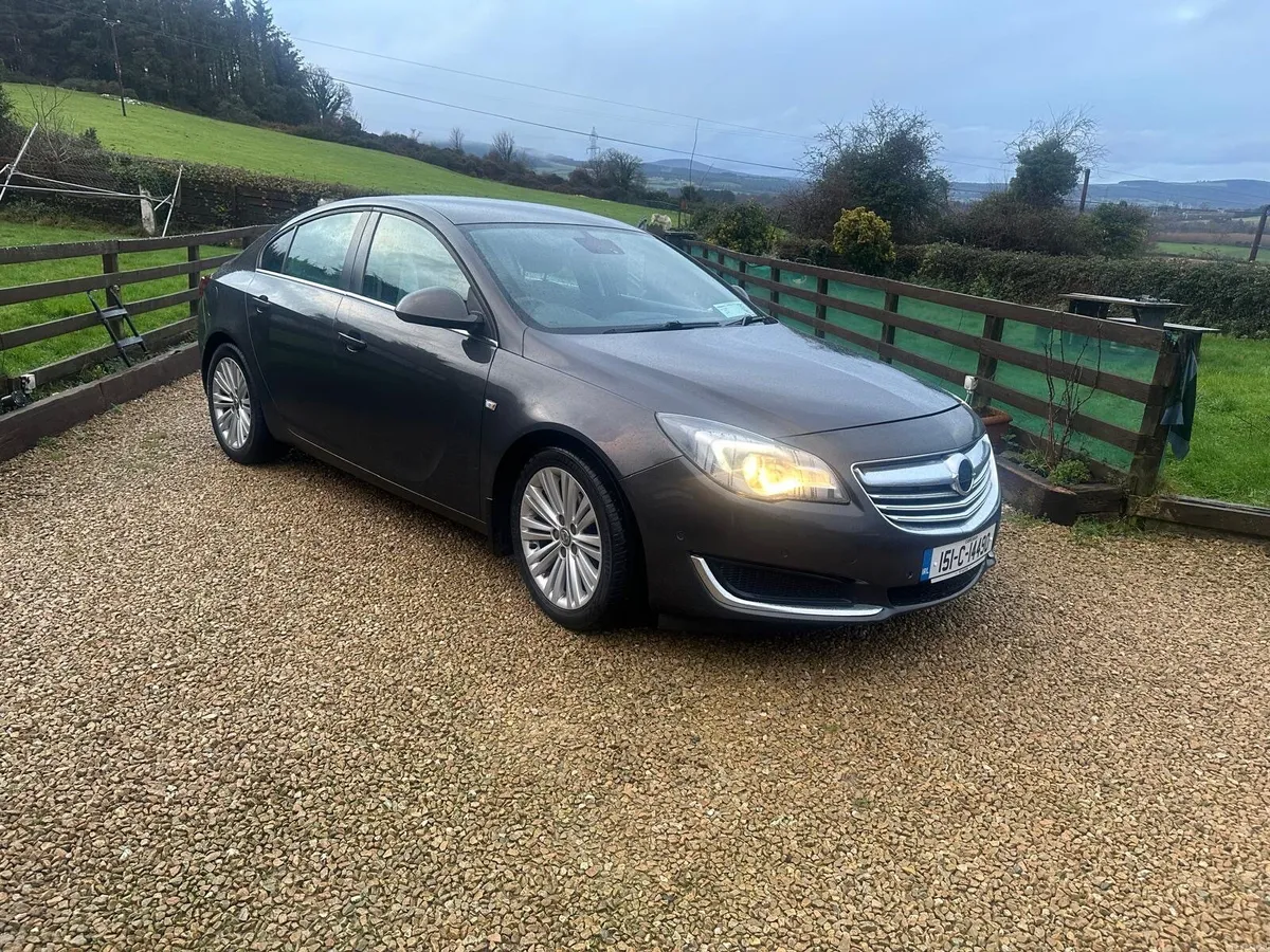 Vauxhall Insignia 2.0 2015 - Image 1