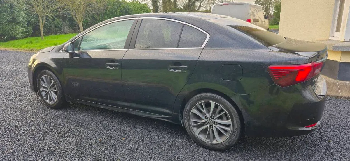 Toyota Avensis 1.6D4d Business Edition - Image 4